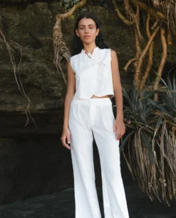 CHALECO SOFTLY YOURS · BEIGE