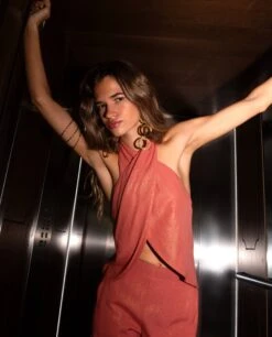 TOP NEVER LATE · TERRACOTA