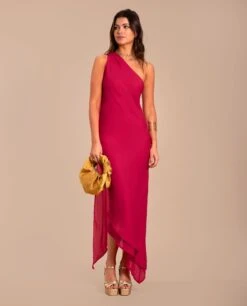 VESTIDO GINEBRA · CEREZA -[品牌] Ventas THE-ARE Sesion de estudio E25 1 1039 Editar