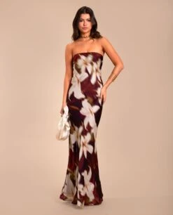 VESTIDO ADRIANA · ESTAMPADO -[品牌] Ventas THE-ARE Sesion de estudio E25 1 1145