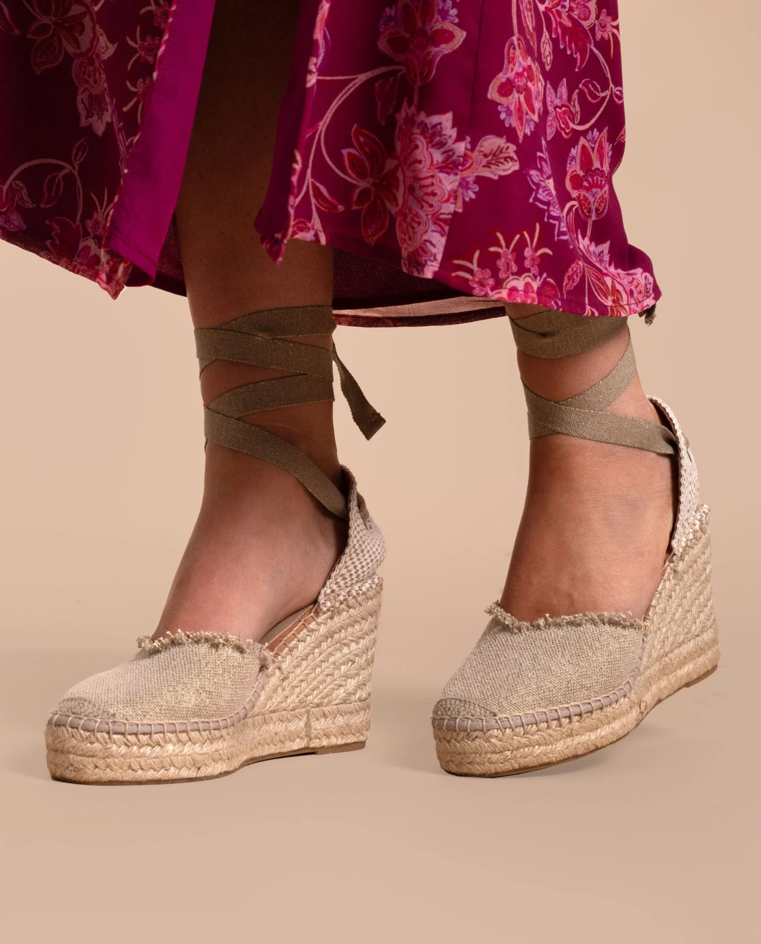 ALPARGATA #3 · BEIGE LUREX 2 ALPARGATA #3 · BEIGE LUREX - Imagen 2