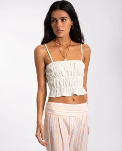 BLUSA SAND DUNE · CRUDO -[品牌] Ventas THE-ARE blusa blanca cuerpo engomado tirantes crop mujer the are eci img 1 scaled