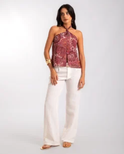 BLUSA SALT KISSED · ESTAMPADO -[品牌] Ventas THE-ARE blusa estampada fluida lazada al cuello mujer the are eci img 4 scaled