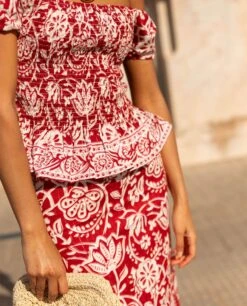 BLUSA SUNKISSED DAYS · ESTAMPADO -[品牌] Ventas THE-ARE blusa estampada roja nido de abeja mujer the are 3