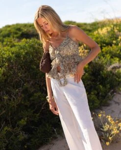 BLUSA ETHEREAL GLOW · ESTAMPADO -[品牌] Ventas THE-ARE blusa estampada volantes tirantes mujer the are 6