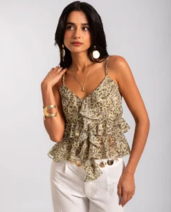 BLUSA ETHEREAL GLOW · ESTAMPADO -[品牌] Ventas THE-ARE blusa estampada volantes tirantes mujer the are eci img 1 scaled