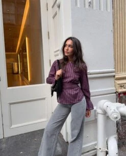 BLUSA DAILY CRUSH · CIRUELA -[品牌] Ventas THE-ARE blusa manga larga ciruela rayas fajin multiposicion mujer the are 1