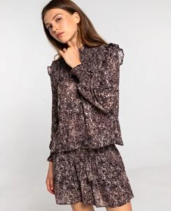 BLUSA FRESH START · ESTAMPADO -[品牌] Ventas THE-ARE blusa marron estampada volantes nido de abeja conjunto mujer the are 1