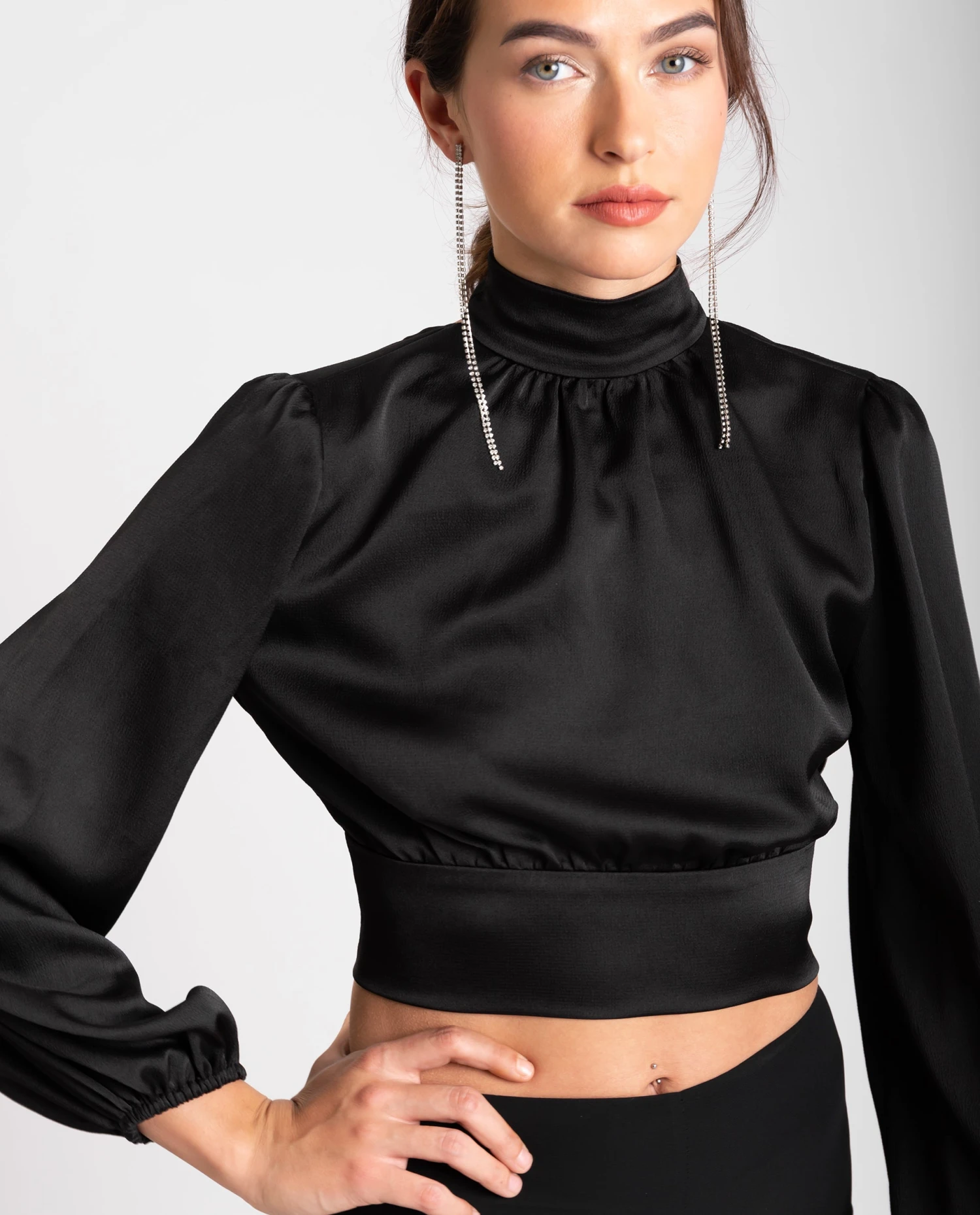 BLUSA BLESSED · NEGRO 4 BLUSA BLESSED · NEGRO - Imagen 4