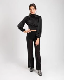 BLUSA BLESSED · NEGRO -[品牌] Ventas THE-ARE blusa negra satinada manga larga espalda descubiera cuello alto fiesta mujer the are eci img 4