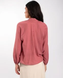 BLUSA SWEET ESCAPE · BLUSH -[品牌] Ventas THE-ARE blusa rosa romantica fluida lazada cuello manga abullonada mujer the are eci img 2 7da43b59 cb32 4f48 be70 04815a2ba1f7