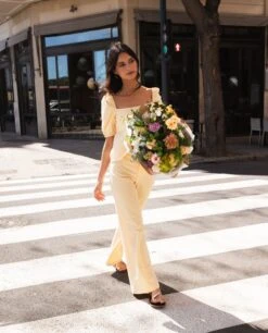 BLUSA SUNSET LOVER · AMARILLO -[品牌] Ventas THE-ARE blusas vichy amarilla manga corta lazadas espalda conjunto mujer the are 7