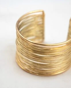 BRAZALETE ELEGANCE · DORADO -[品牌] Ventas THE-ARE brazalete dorado capas maxi ajustable eventos mujer the are 3