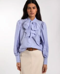 CAMISA TAKE OVER · AZUL -[品牌] Ventas THE-ARE camisa azul lazada cuello rayas diplomaticas manga abullonada mujer the are eci img 1 2e180d4d f366 4aa7 8877 49434af8f04e