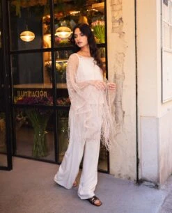 CAPA CROCHET ANNA · TOPO -[品牌] Ventas THE-ARE capa beige punto topo flecos asim trica mujer the are 3