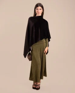 CAPA TERCIOPELO · ÉBANO