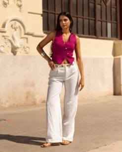 CHALECO MADE YOU LOOK · CEREZA -[品牌] Ventas THE-ARE chaleco asimetrico punto cereza botones estrella dorados mujer the are 6