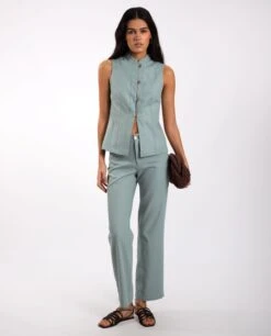 CHALECO BREAK IN · AZUL -[品牌] Ventas THE-ARE chaleco azul botones conjunto mujer the are 1