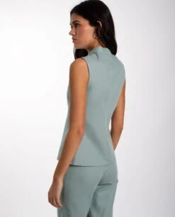 CHALECO BREAK IN · AZUL -[品牌] Ventas THE-ARE chaleco azul botones conjunto mujer the are eci img 2