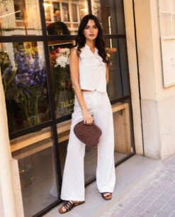 CHALECO SOFTLY YOURS · BEIGE -[品牌] Ventas THE-ARE chaleco blanco lazadas lino bordado mujer the are 3