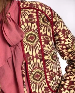 CHAQUETA ALL SEASONS · JACQUARD -[品牌] Ventas THE-ARE chaqueta acolchada estampada flores pachtwork jacquard mujer the are eci img 3