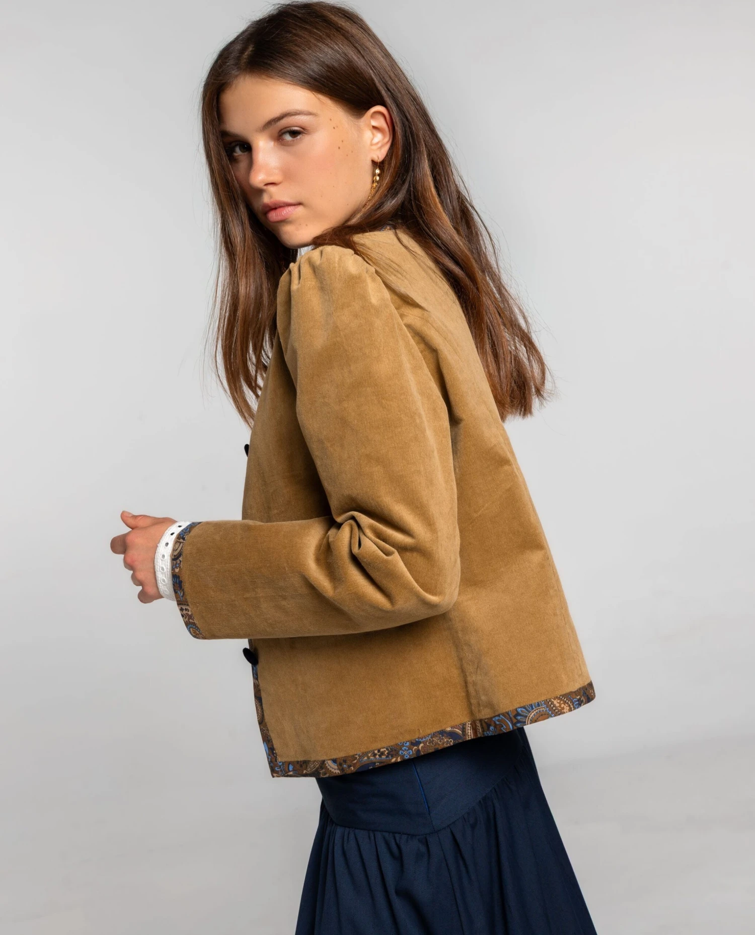 CHAQUETA NEW IN TOWN · CAMEL 4 CHAQUETA NEW IN TOWN · CAMEL - Imagen 4