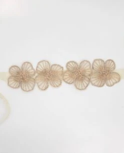 CHOKER JASMINE · BEIGE -[品牌] Ventas THE-ARE chocker beige flores gasa eventos mujer the are 7