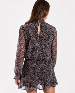 FALDA MANY REASONS · ESTAMPADO -[品牌] Ventas THE-ARE falda corta animal print volantes beige negro volantes conjunto mujer the are 7 scaled