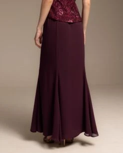 FALDA EUGENIA · BURDEOS -[品牌] Ventas THE-ARE falda larga burdeos midi punto calado elegante invitada mujer the are eci img 3