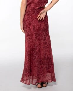 FALDA SUNLIT STROLL · BLUSH -[品牌] Ventas THE-ARE falda larga estampada blush conjunto elegante fiesta mujer the are eci img 3