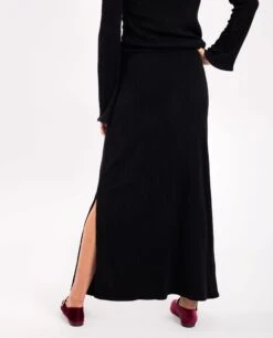 FALDA EASY ROAD · NEGRO -[品牌] Ventas THE-ARE falda larga negra punto canale abertura ajustada conjunto mujer the are eci img 3