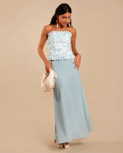 FALDA ELISA · AZUL -[品牌] Ventas THE-ARE falda midi azul lisa conjunto invitada mujer the are eci img 1 scaled