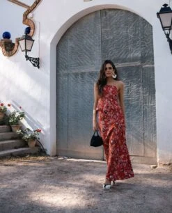 FALDA VEGA · ESTAMPADO -[品牌] Ventas THE-ARE falda midi estampado flores rojo conjunto invitada mujer the are 2