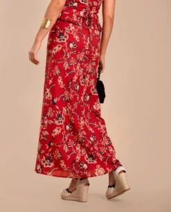 FALDA VEGA · ESTAMPADO -[品牌] Ventas THE-ARE falda midi estampado flores rojo conjunto invitada mujer the are eci img 3