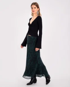 FALDA EVER YOU MEET · ESTAMPADO -[品牌] Ventas THE-ARE falda midi estampado verde lurex conjunto fiesta mujer the are eci img 1 scaled