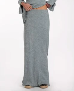 FALDA FREE SPIRIT · GRIS -[品牌] Ventas THE-ARE falda midi punto gris elastico conjunto mujer the are eci img 2