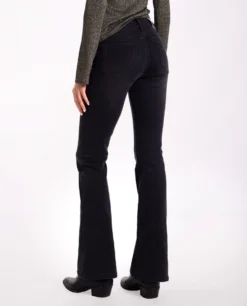 JEANS WHY CHOOSE · NEGRO