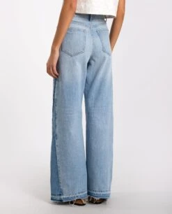 JEANS JUST GIRLS · AZUL -[品牌] Ventas THE-ARE jeans wide leg detalle pernera tiro alto mujer the are eci img 3