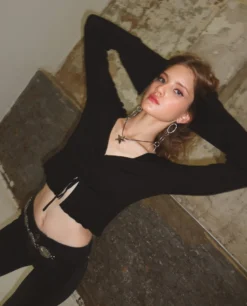 JERSEY DREAMS · NEGRO -[品牌] Ventas THE-ARE jersey negro punto calado lazadas regulables mujer the are 2 scaled