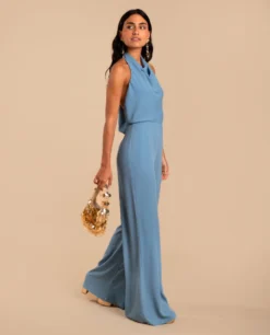 MONO DELIA · AZUL -[品牌] Ventas THE-ARE mono azul gasa cuello drapeado halter invitada mujer the are eci img 2 scaled