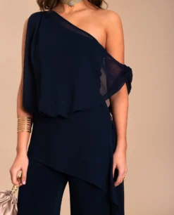 MONO OLIVIA · AZUL MARINO -[品牌] Ventas THE-ARE mono azul marino asimetrico capa gasa eci img 4 scaled