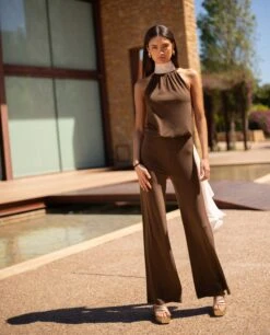 MONO SOFÍA · MARRÓN -[品牌] Ventas THE-ARE mono marron punto cuello halter ajustable invitada mujer the are 7