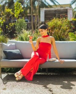 MONO MRS. BARREDA · ROJO -[品牌] Ventas THE-ARE mono rojo palabra honor mujer the are1