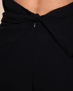 PANTALÓN CÉLINE · NEGRO -[品牌] Ventas THE-ARE pantalon blanco traje elastico recto cintura alta eventos mujer the are eci img 4 8e560904 4f3b 42b0 8f8f 73f3fbcb1068 scaled