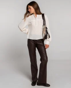 PANTALÓN OUT FROM ROUTINE · MARRÓN