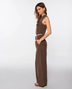 PANTALÓN DUNE · MARRÓN -[品牌] Ventas THE-ARE pantalon marron lino corte fluido conjunto elegante fiesta mujer the are 5