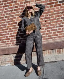 PANTALÓN FIRST COFFEE · CUADROS -[品牌] Ventas THE-ARE pantalon recto cuadros vichi verde bolsillos delanteros mujer the are 2 1