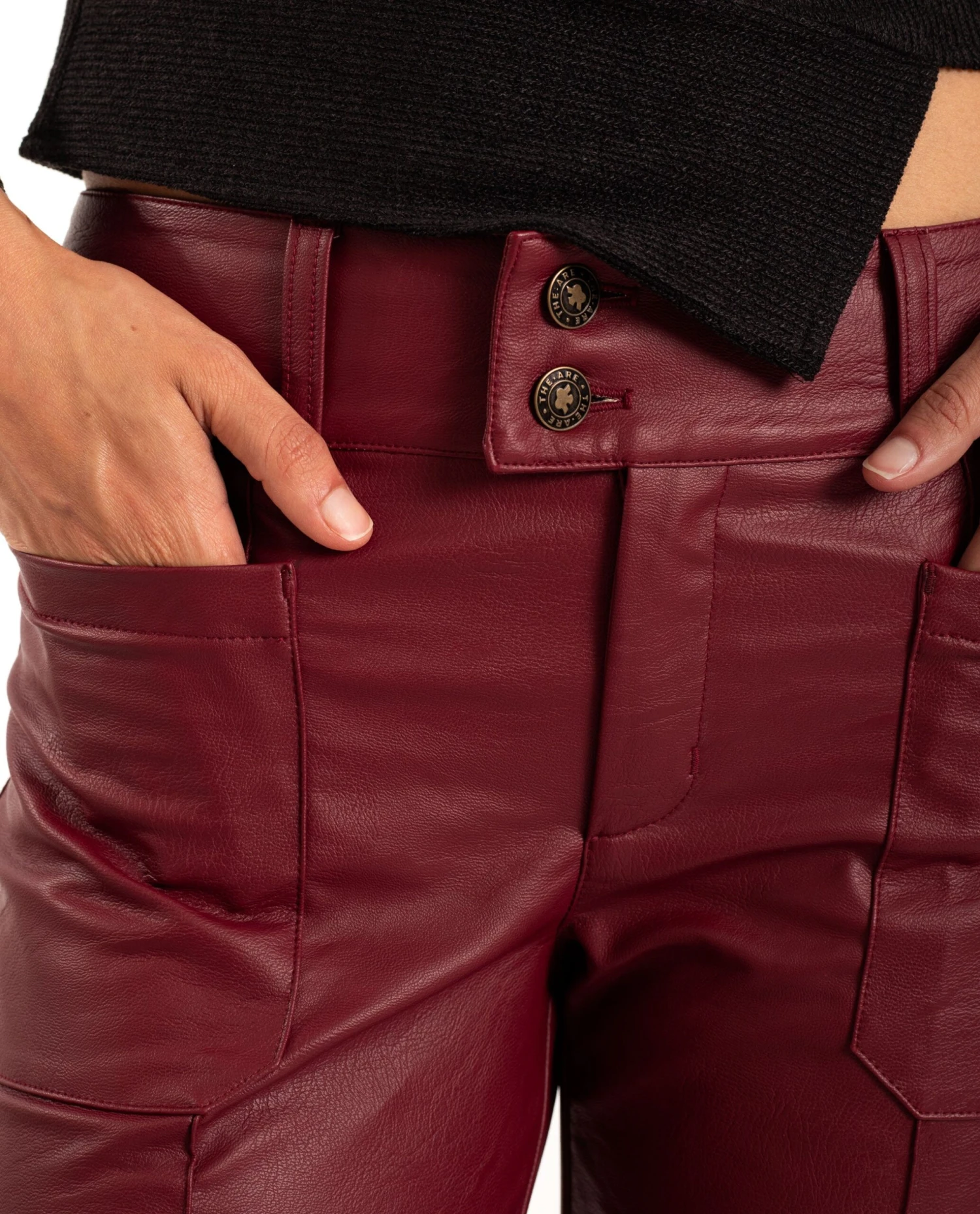 PANTALÓN BLESSED INDECISION · ROJO 5 PANTALÓN BLESSED INDECISION · ROJO - Imagen 5