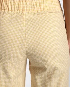 PANTALÓN SUNSET LOVER · AMARILLO -[品牌] Ventas THE-ARE pantalon vichy amarillo recto tiro alto conjunto mujer the are 11