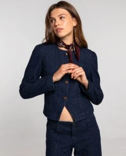 PAÑUELO SOFT NOTE · BERENJENA -[品牌] Ventas THE-ARE panuelo multiposicion estampado paisley berenjena mujer the are 3